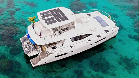 Laura — 51ft Leopard Charter Phuket to Similan Islands (Mu Ko Similan)