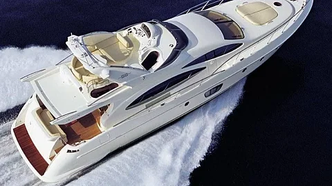 Revolution — 68ft Azimut Charter Phuket to Similan Islands (Mu Ko Similan)