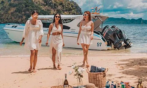 Jules — 40ft Custom Build Charter Phuket to Koh Mai Thon/Maiton (Honeymoon Island)